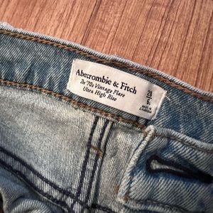 ABERCROMBIE 70s Vintage Flare Jean